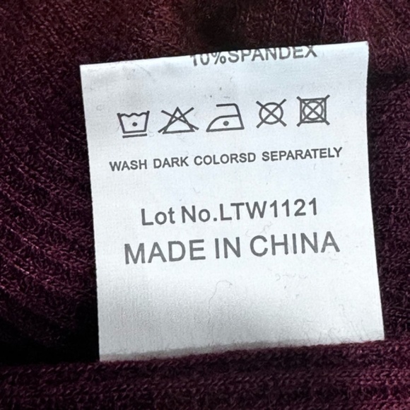 Miholl Waffle Knit Burgandy red Top With Lace Long Dolman Puff Sleeves Size L - Picture 7 of 7